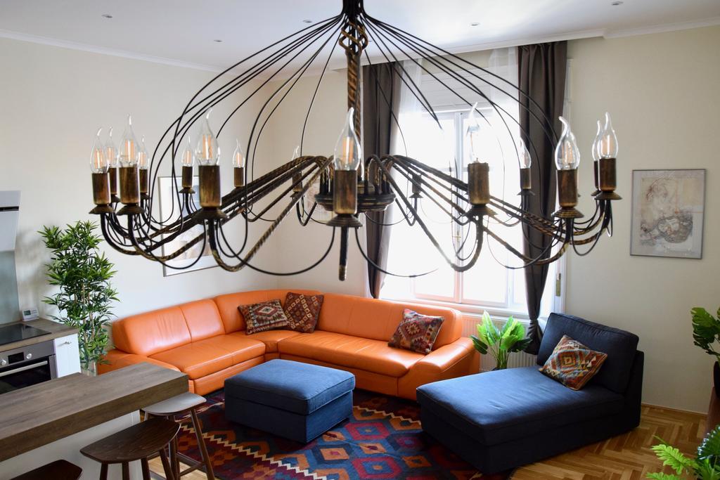 Luxury Apartment By Hi5 - Kiraly Street Suite Budapest Ngoại thất bức ảnh